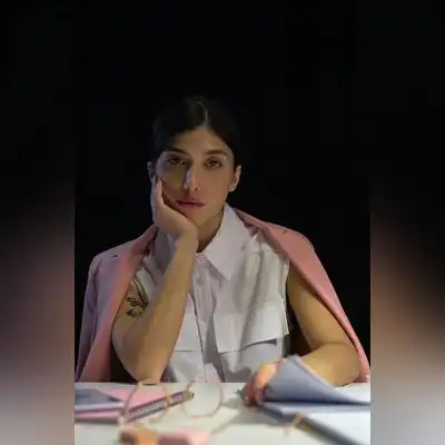 阎睿杏